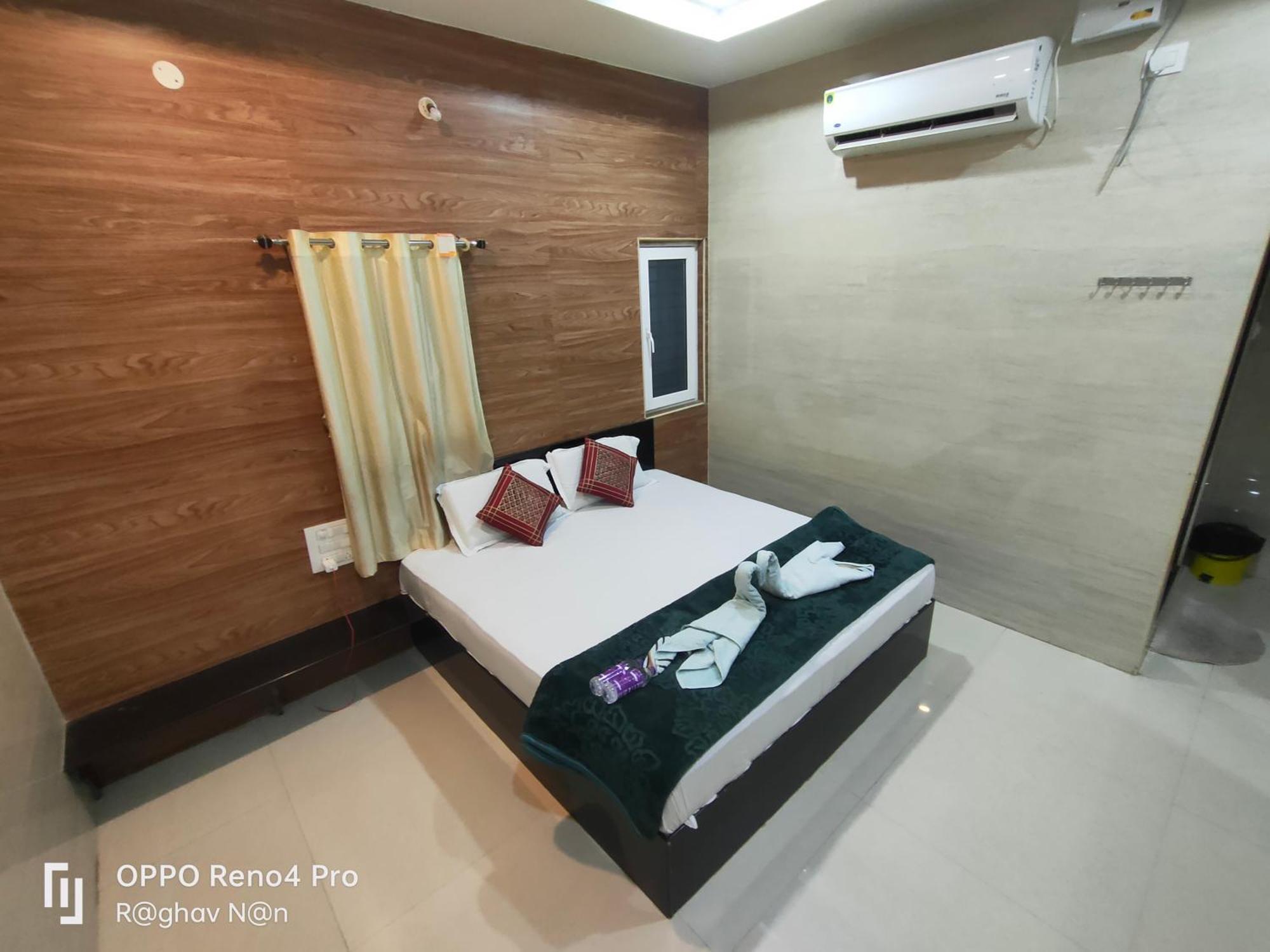 Kamala Sadana Lodge Madhavaram Экстерьер фото