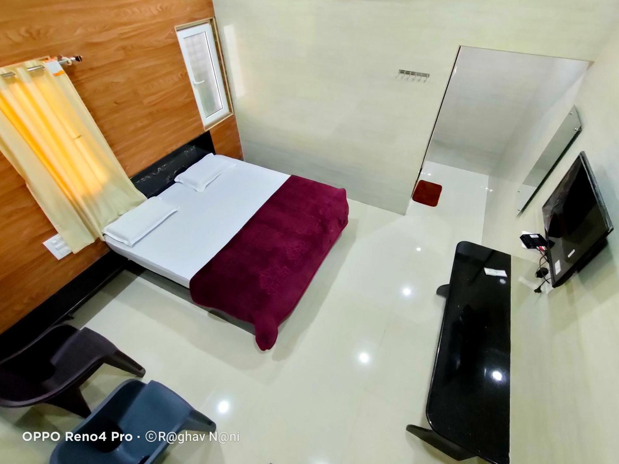 Kamala Sadana Lodge Madhavaram Экстерьер фото